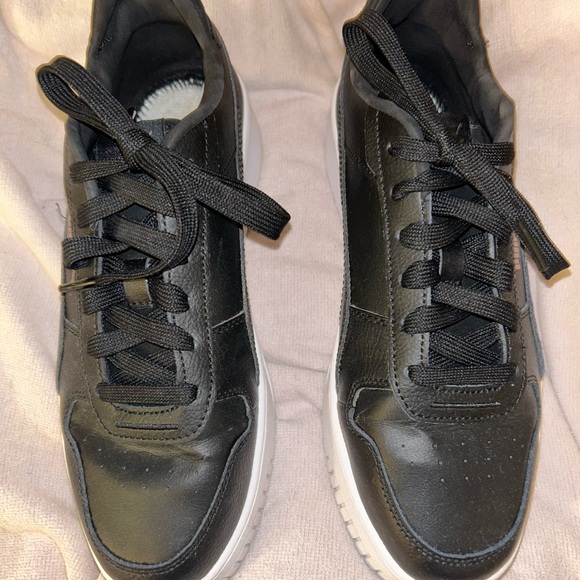 Puma Cali Pro size 9 - Picture 2 of 5